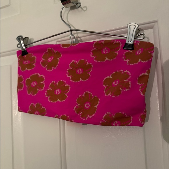 🩷🌺NWT UO Haut de Bikini Bandeau Top Lucy à Fleurs Out From Under 🌺🤎 - Picture 6 of 10